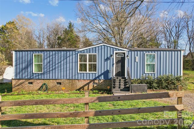 286 Epworth Street NW, Concord, NC 28027