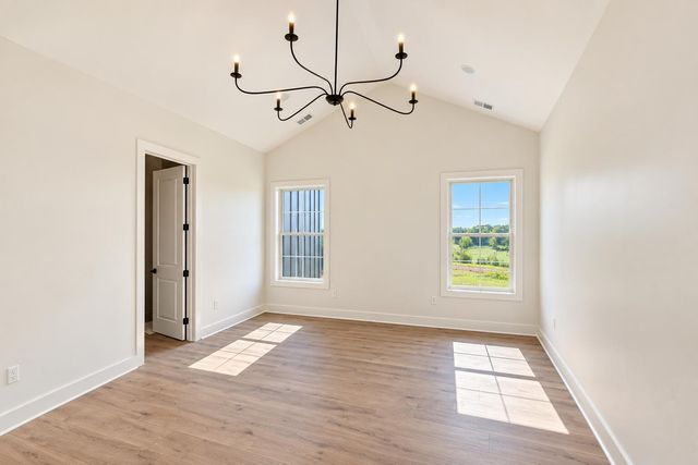 2006 West Court, Richmond, KY 40475