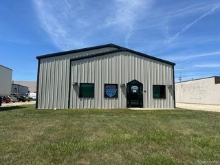 34691 Nova Drive, Clinton Township, MI 48035