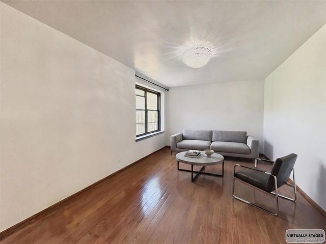 140-14 28th Road 6G, Flushing, NY 11354