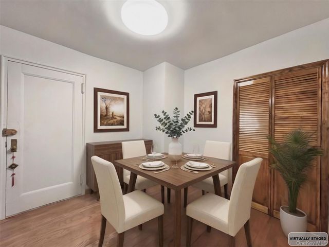 140-14 28th Road 6G, Flushing, NY 11354