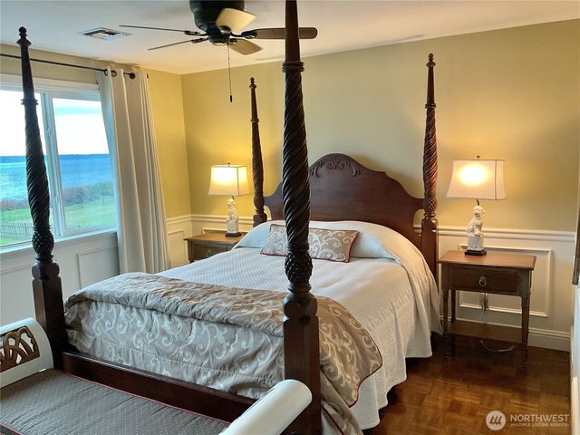 1418 Bonnie View Acres Road, Oak Harbor, WA 98277