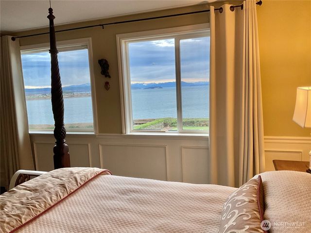 1418 Bonnie View Acres Road, Oak Harbor, WA 98277