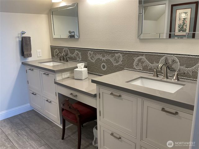 1418 Bonnie View Acres Road, Oak Harbor, WA 98277