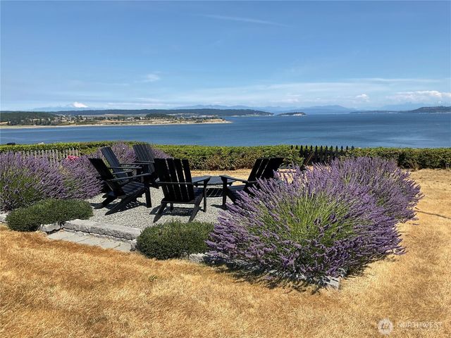 1418 Bonnie View Acres Road, Oak Harbor, WA 98277