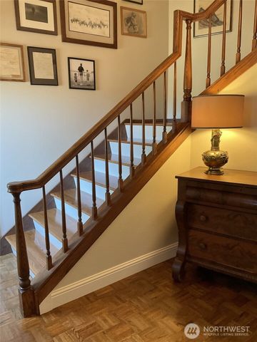 1418 Bonnie View Acres Road, Oak Harbor, WA 98277