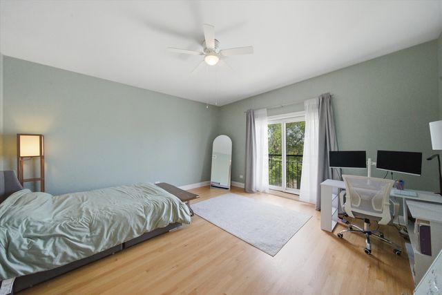 1656 W Augusta Boulevard 3W, Chicago, IL 60622