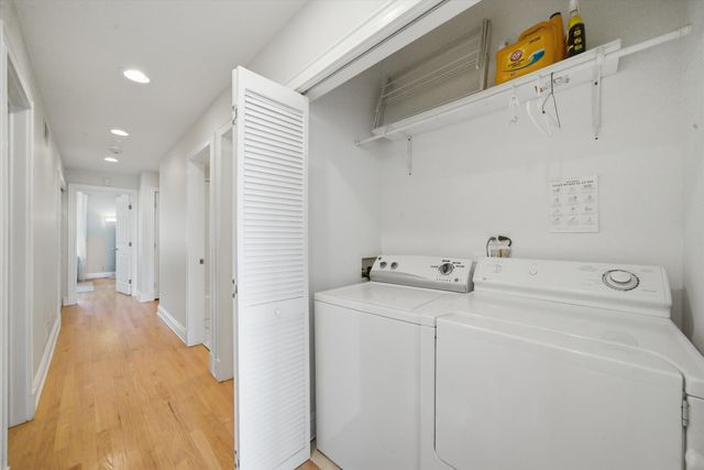 1656 W Augusta Boulevard 3W, Chicago, IL 60622