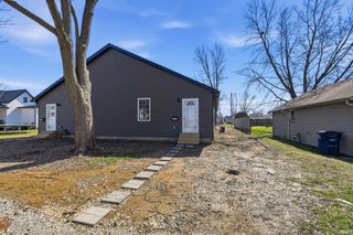 1415 E Morrison St # B, Frankfort, IN 46001