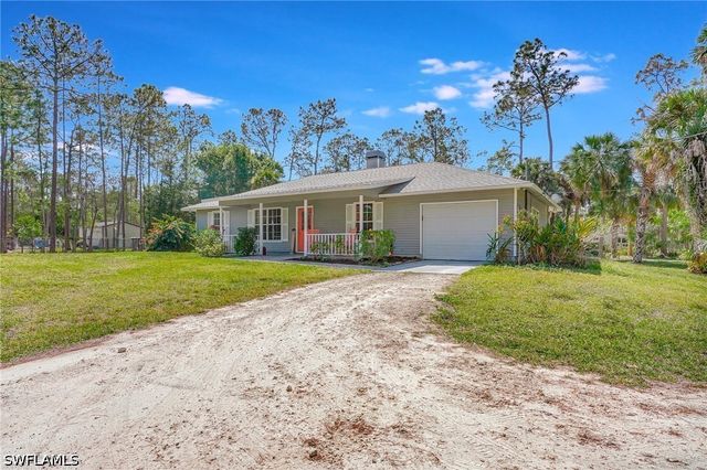 3520 2nd AVE NE, Naples, FL 34120