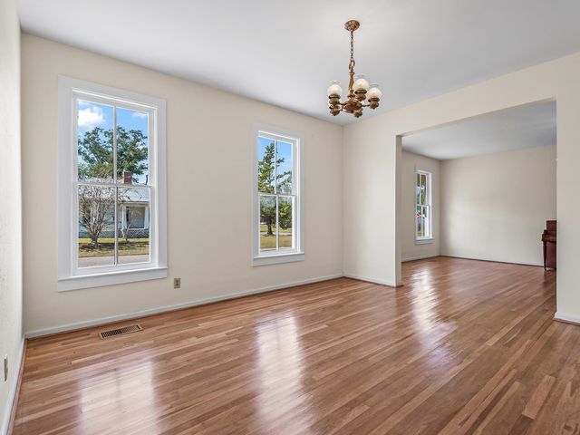 415 W Main Street, Perry, FL 32347