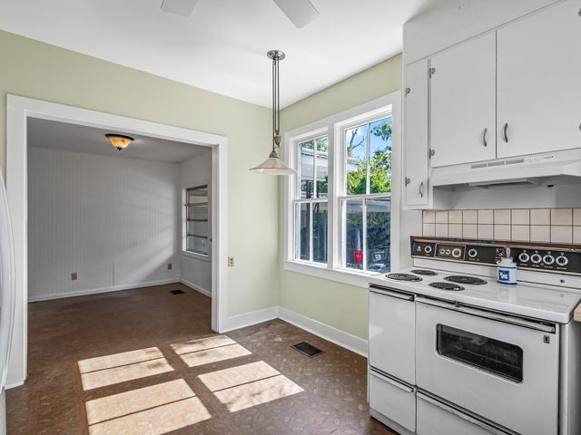 415 W Main Street, Perry, FL 32347