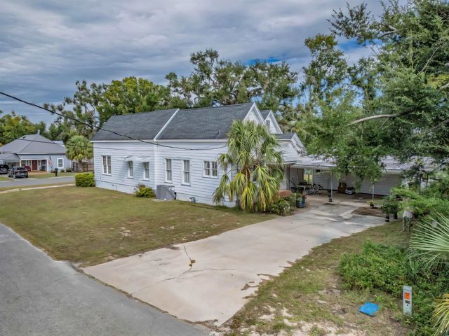 415 W Main Street, Perry, FL 32347