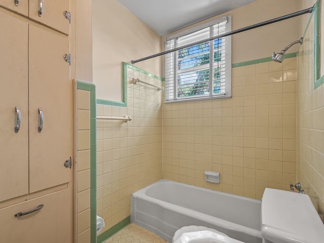 415 W Main Street, Perry, FL 32347