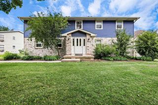 2645 Smithfield Drive, Fitchburg, WI 53719