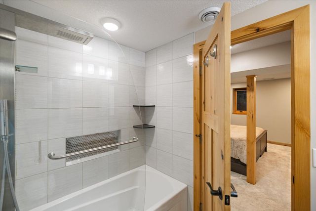 12470 Blanca Avenue W, Rosemount, MN 55068