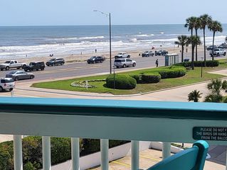 6102 Seawall Boulevard 306B, Galveston, TX 77551