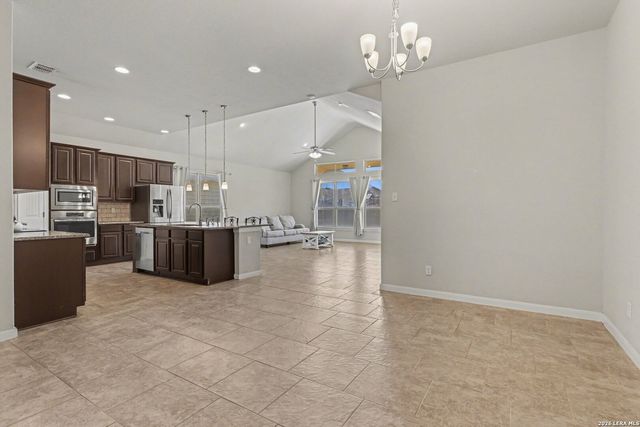 3542 Hurricane Trl, New Braunfels, TX 78130