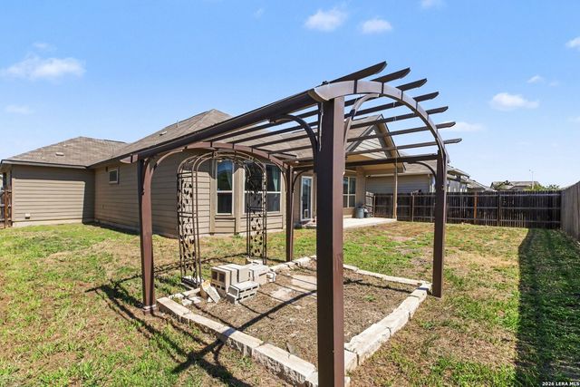 3542 Hurricane Trl, New Braunfels, TX 78130