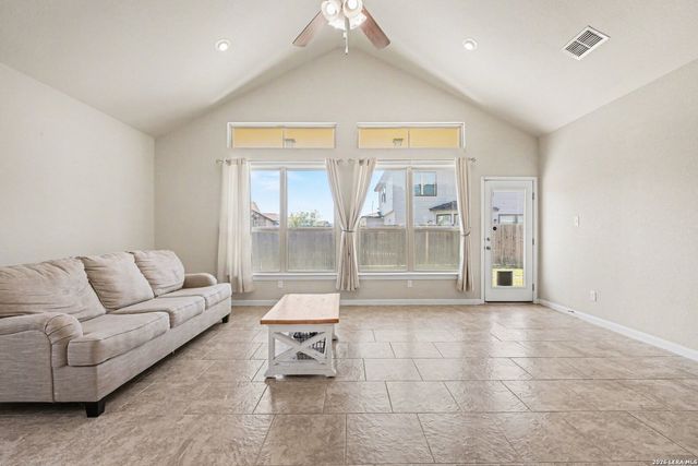 3542 Hurricane Trl, New Braunfels, TX 78130