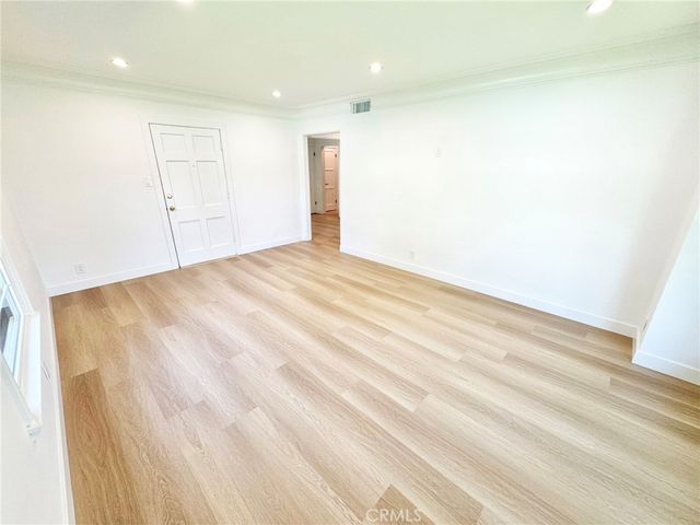 1700 Del Valle Avenue, Glendale, CA 91208