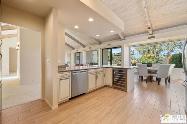 651 Hospitality Drive, Rancho Mirage, CA 92270