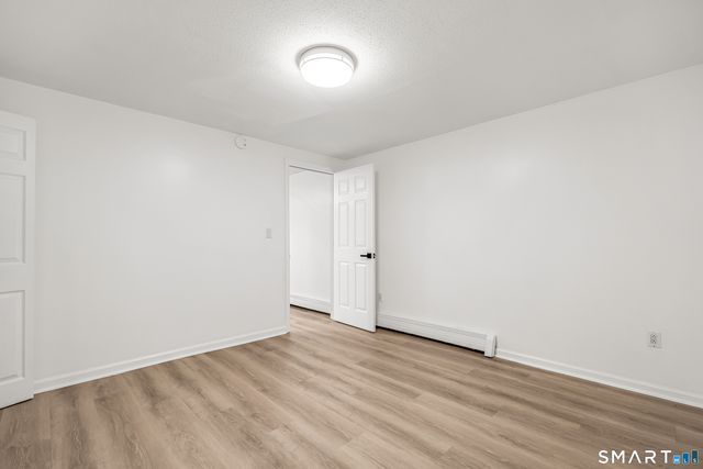112 Woodbine Street 1st Fl., Naugatuck, CT 06770