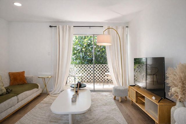 3314 N 68th Street Unit 233, Scottsdale, AZ 85251