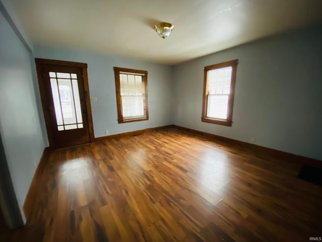 217 N Arjem Street, Huntingburg, IN 47542