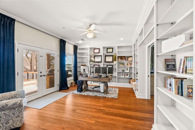 1 St. Thomas Court, Little Rock, AR 72211