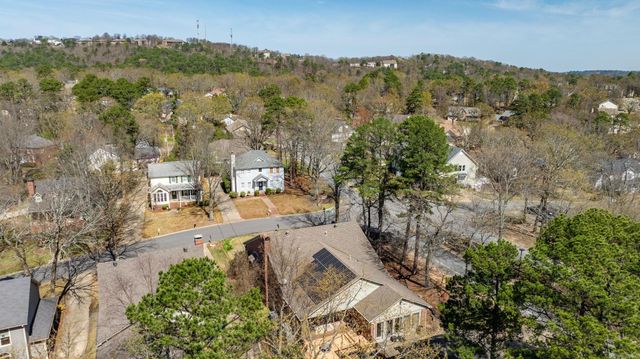 1 St. Thomas Court, Little Rock, AR 72211