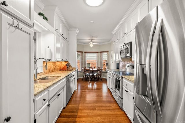 1 St. Thomas Court, Little Rock, AR 72211