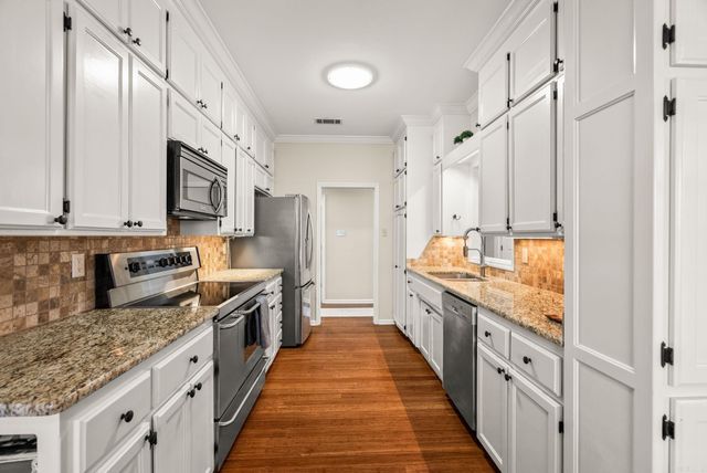 1 St. Thomas Court, Little Rock, AR 72211