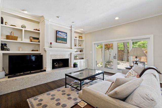 4122 La Place Drive, Dallas, TX 75220
