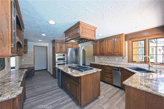 9250 Beazley, Corona, CA 92883