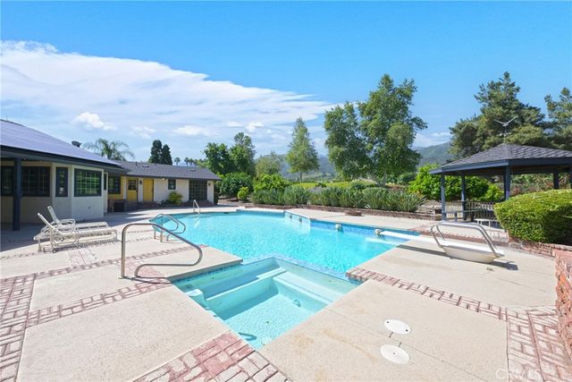 9250 Beazley, Corona, CA 92883