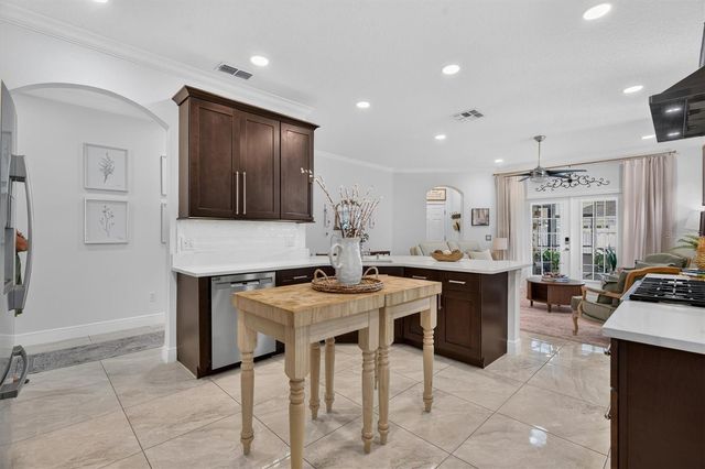 14661 TANJA KING BOULEVARD, Orlando, FL 32828