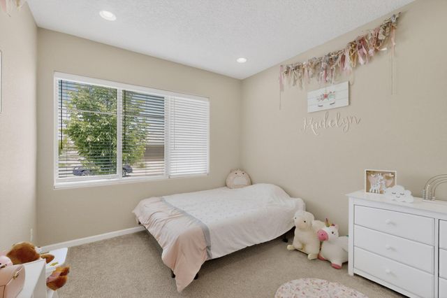 2199 Beckham Drive NE, Rio Rancho, NM 87144