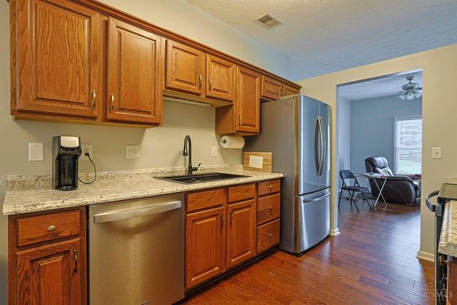 1208 Mals Way, Miamisburg, OH 45342
