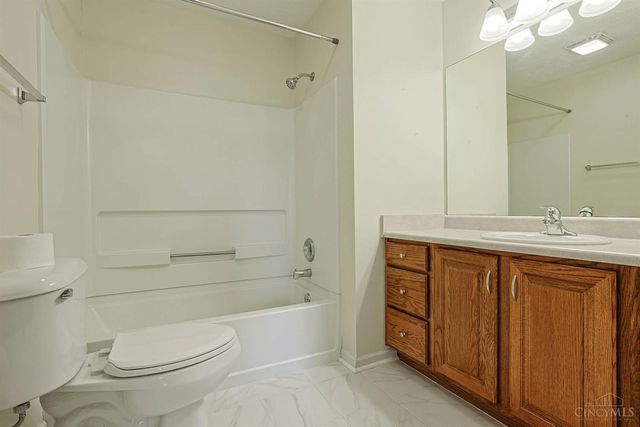 1208 Mals Way, Miamisburg, OH 45342