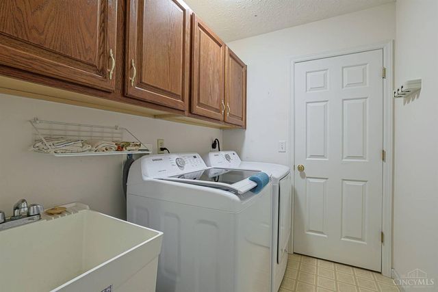 1208 Mals Way, Miamisburg, OH 45342