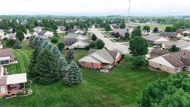 1208 Mals Way, Miamisburg, OH 45342
