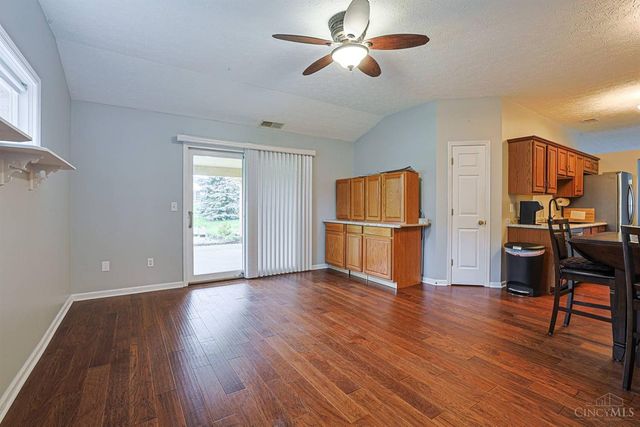 1208 Mals Way, Miamisburg, OH 45342