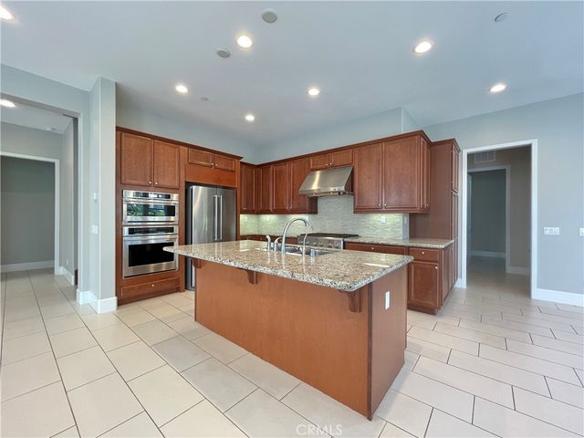 71 Rexford, Irvine, CA 92620