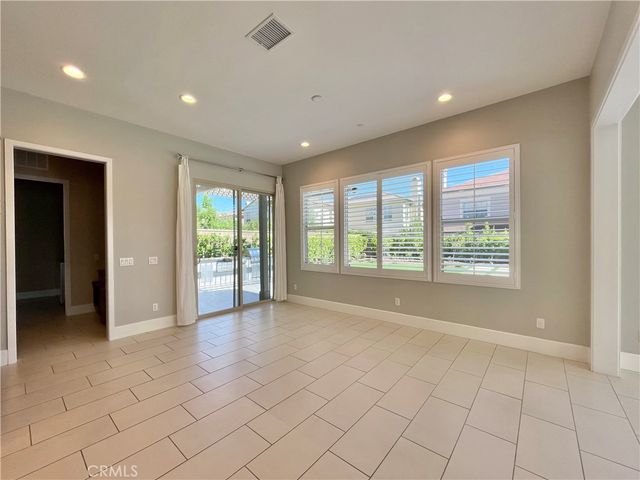 71 Rexford, Irvine, CA 92620