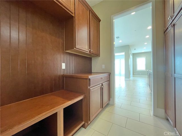71 Rexford, Irvine, CA 92620