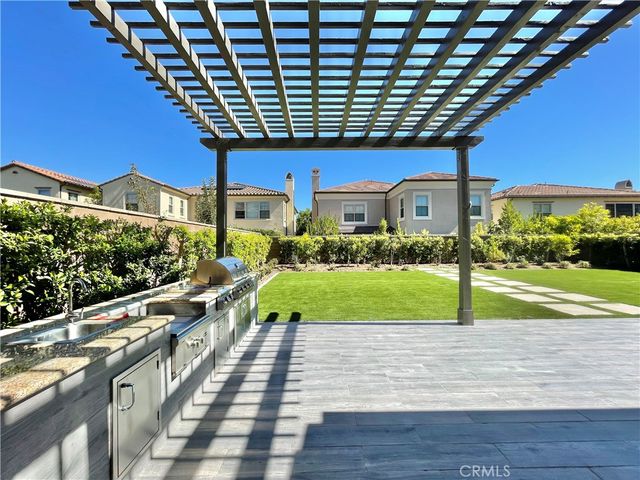 71 Rexford, Irvine, CA 92620