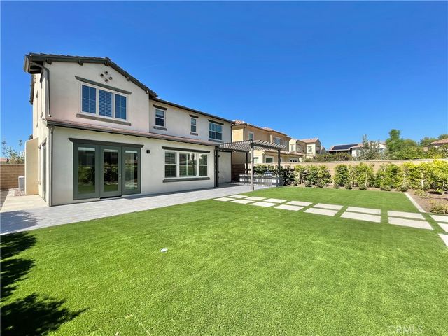 71 Rexford, Irvine, CA 92620