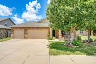 225 Rock Meadow Drive, Crowley, TX 76036