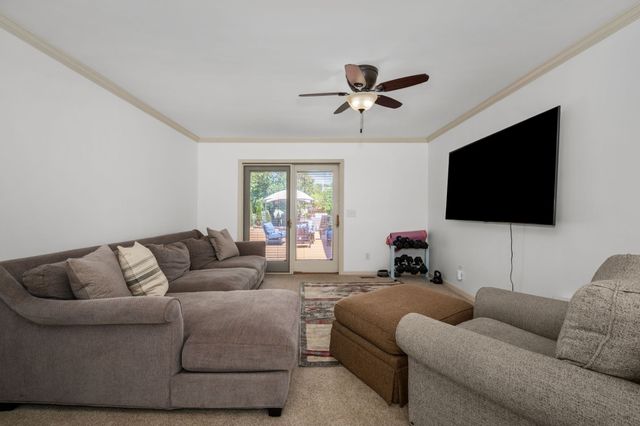 131 Arrowhead Dr, Hendersonville, TN 37075